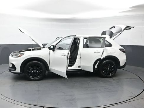 Used 2024 Honda HR-V Sport image 40