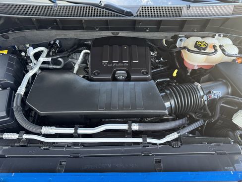 Used 2023 Chevrolet Silverado 1500 Custom w/ LPO, Dark Essentials Package AWD/4WD image 26