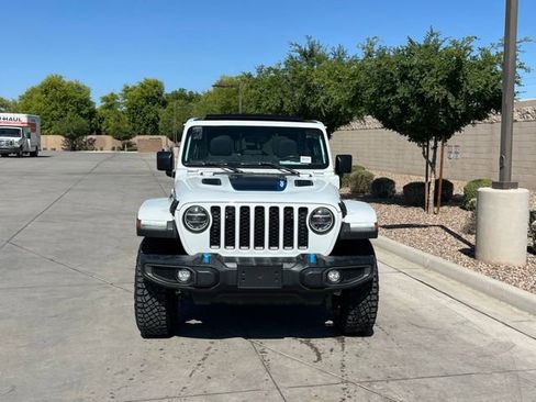 Used 2022 Jeep Wrangler Unlimited Rubicon 4xe w/ Cold Weather Group AWD/4WD image 3