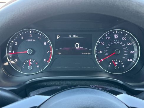 Used 2023 Kia Forte LXS w/ LXS Technology Package image 22