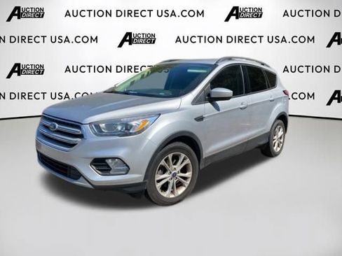 Used 2018 Ford Escape SEL image 1