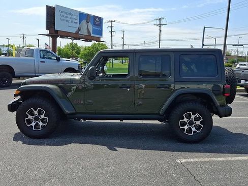 Used 2021 Jeep Wrangler Unlimited Rubicon w/ LED Lighting Group AWD/4WD image 6