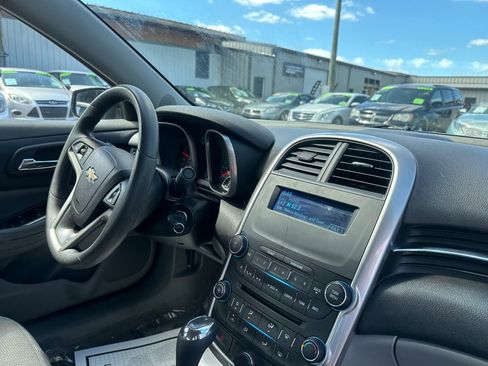 Used 2015 Chevrolet Malibu LS w/ Protection Package image 8