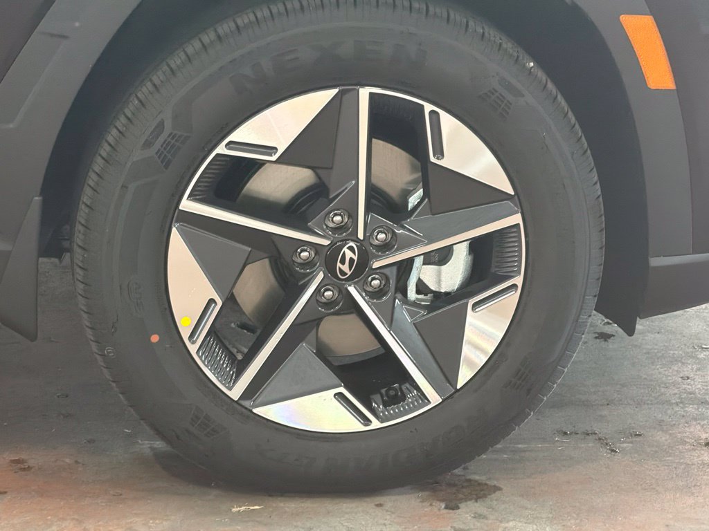 New 2026 Hyundai Tucson SEL FWD image 9