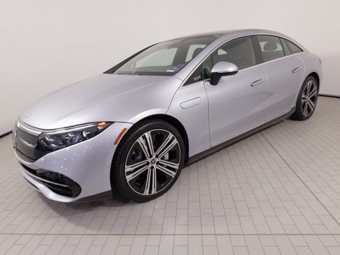 Used 2023 Mercedes-Benz EQS 450+ 4MATIC Sedan image 3