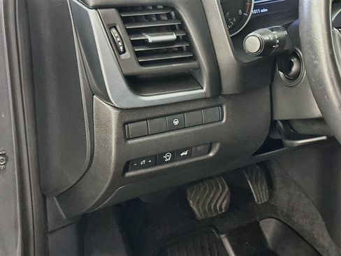 Used 2023 Nissan Rogue SV w/ SV Premium B Package AWD/4WD image 17