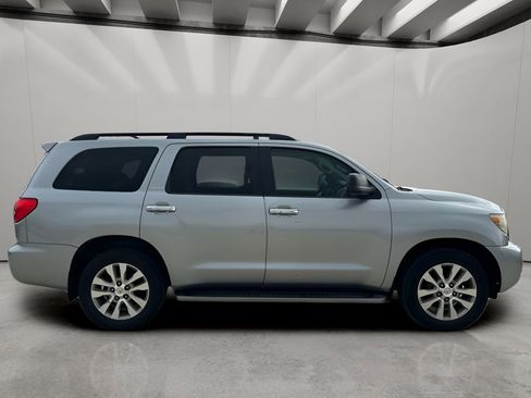 Used 2013 Toyota Sequoia Limited image 6