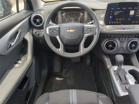New 2025 Chevrolet Blazer LT w/ Midnight/Sport Edition image 16