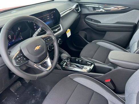 New 2026 Chevrolet TrailBlazer LT w/ Convenience Package image 7