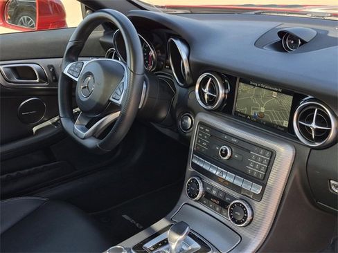 Certified 2019 Mercedes-Benz SLC 300 image 10