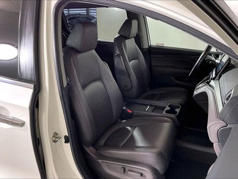 Used 2019 Honda Odyssey EX-L image 6