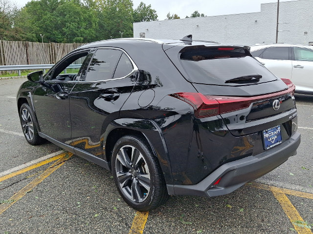 Used 2024 Lexus UX 250h AWD w/ Premium Package image 4