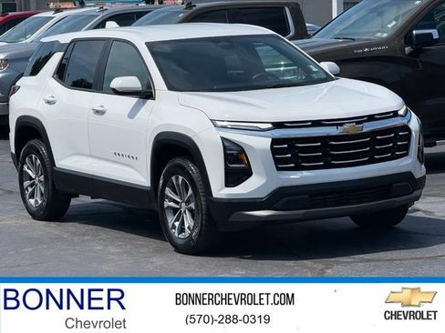 Used 2025 Chevrolet Equinox LT w/ LPO, Floor Liner Package AWD/4WD image 1