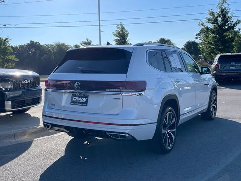 Used 2025 Volkswagen Atlas SEL Premium R-Line AWD/4WD image 7
