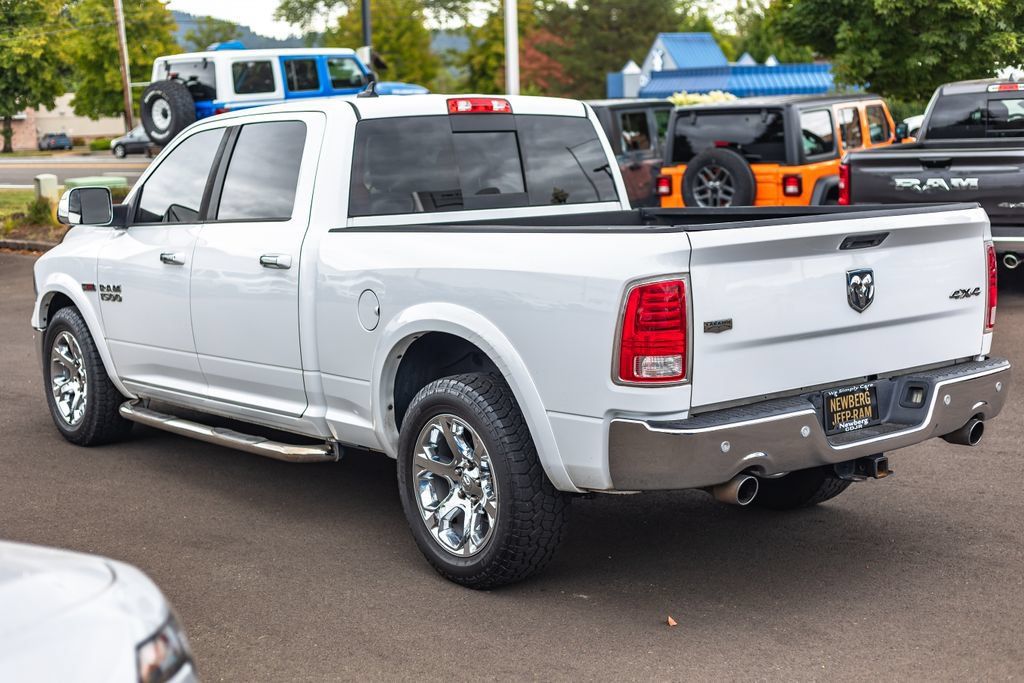 Used 2015 RAM 1500 Laramie w/ Convenience Group AWD/4WD image 13