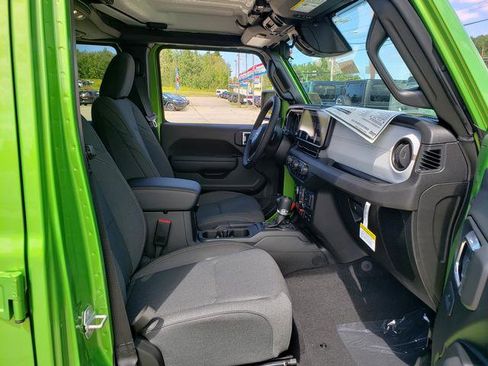 New 2025 Jeep Wrangler Willys image 10