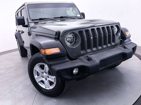 Used 2022 Jeep Wrangler Unlimited Sport image 6
