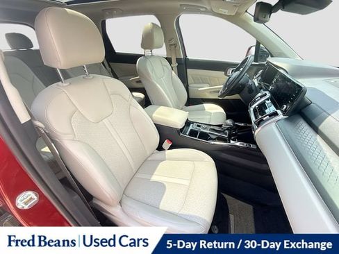 Used 2023 Kia Sorento SX AWD/4WD image 36