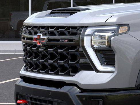 New 2025 Chevrolet Silverado 2500 ZR2 w/ Technology Package image 13