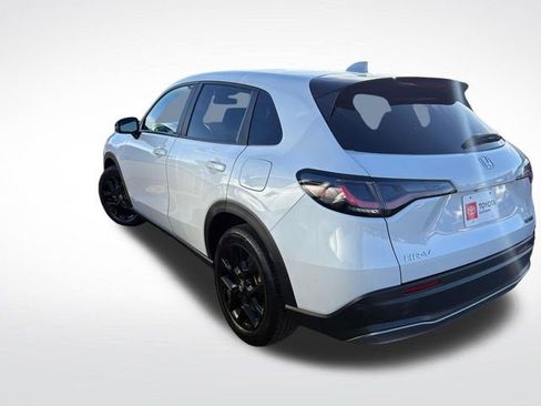 Used 2023 Honda HR-V Sport image 4