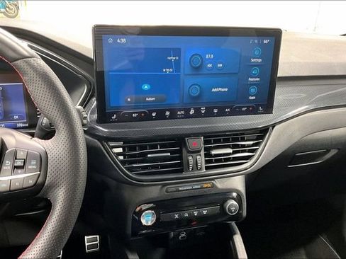 Used 2024 Ford Escape ST-Line w/ Tech Pack #1 AWD/4WD image 4