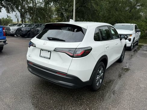 Used 2026 Honda HR-V LX image 10