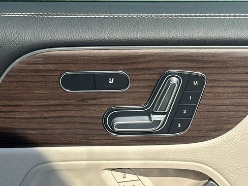 New 2026 Mercedes-Benz GLB 250 image 16