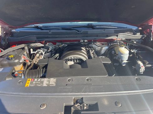 Used 2018 GMC Sierra 1500 SLT image 9