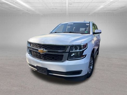 Used 2019 Chevrolet Tahoe LT RWD image 2