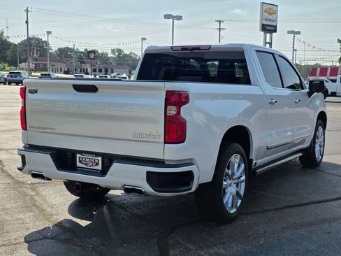 Used 2023 Chevrolet Silverado 1500 High Country w/ High Country Premium Package AWD/4WD image 14