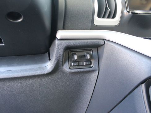 New 2025 Ford Expedition Active AWD/4WD image 22