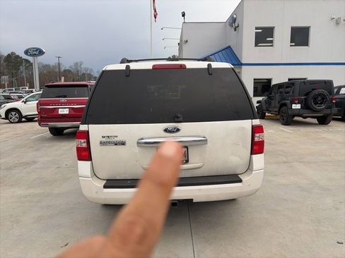 Used 2013 Ford Expedition EL Limited image 9