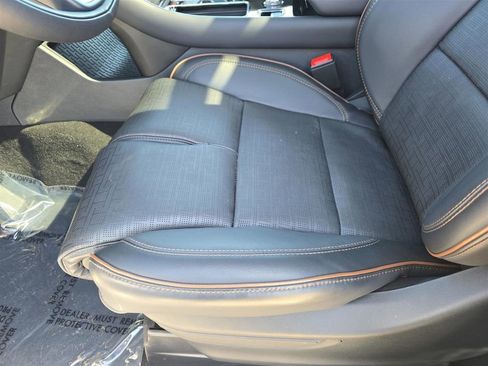 Used 2025 Lincoln Aviator Black Label AWD/4WD image 19