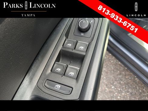Used 2019 Volkswagen Atlas SEL FWD image 19