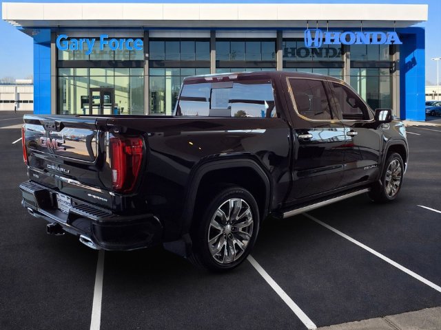 Used 2025 GMC Sierra 1500 Denali w/ Denali Reserve Package AWD/4WD image 2