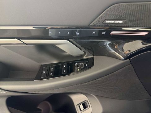 New 2026 BMW 530i xDrive AWD/4WD image 13