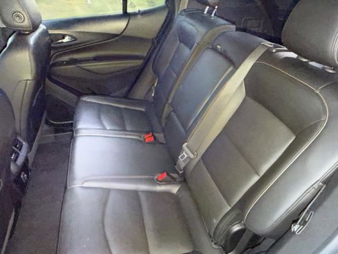 Used 2019 Chevrolet Equinox Premier FWD image 30