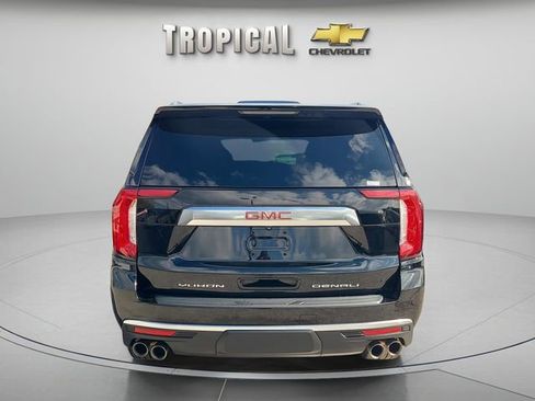 Used 2021 GMC Yukon Denali w/ LPO, Illumination Package AWD/4WD image 4