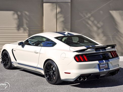 Used 2020 Ford Mustang Shelby GT350 w/ Technology Package RWD image 40