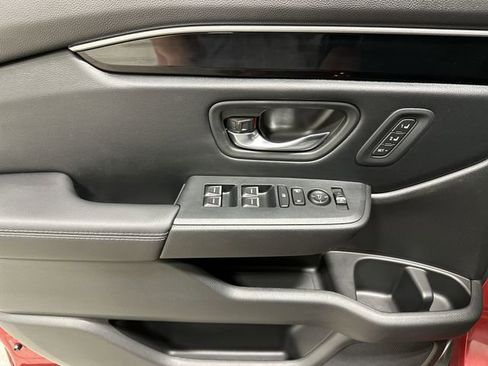 Used 2024 Honda Pilot EX-L image 17