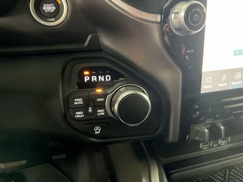 New 2026 RAM 1500 Big Horn AWD/4WD image 18