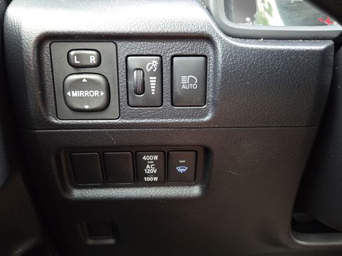 Certified 2024 Toyota 4Runner TRD Off-Road AWD/4WD image 18