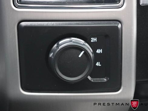 Used 2020 Ford F450 Platinum w/ FX4 Off-Road Package image 43