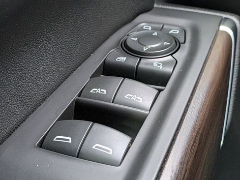 Used 2021 GMC Sierra 1500 SLT w/ SLT Premium Plus Package image 23