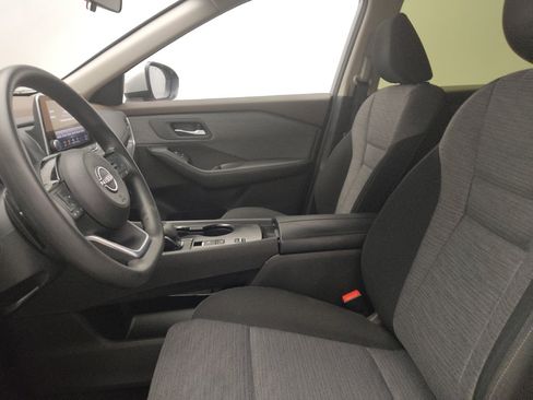 Used 2023 Nissan Rogue SV FWD image 17