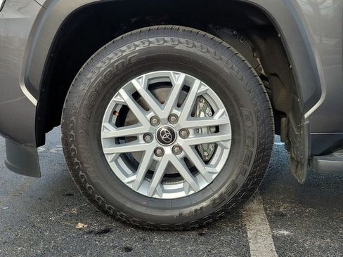 Certified 2024 Toyota Sequoia SR5 image 34