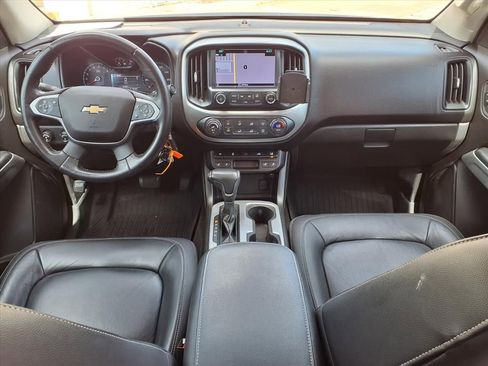 Used 2017 Chevrolet Colorado LT w/ Luxury Package, Chrome AWD/4WD image 11