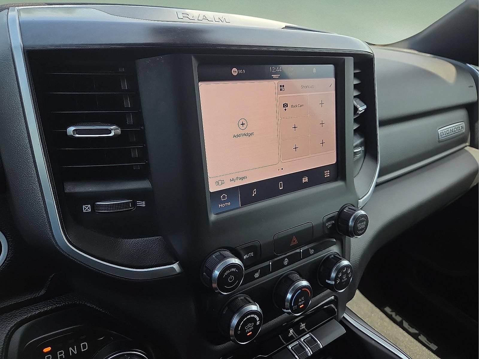 Used 2023 RAM 1500 Big Horn AWD/4WD image 16