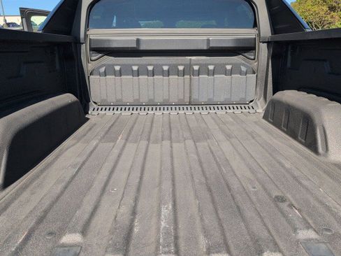 New 2025 Chevrolet Silverado EV RST AWD/4WD image 27