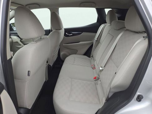 Used 2019 Nissan Rogue Sport SV w/ Technology Package image 19